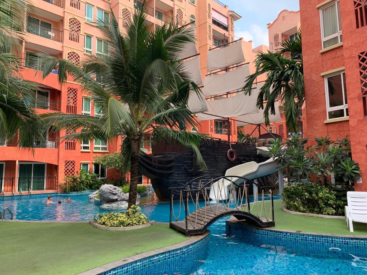 Seven Seas Condo Resort Джомтьен Экстерьер фото
