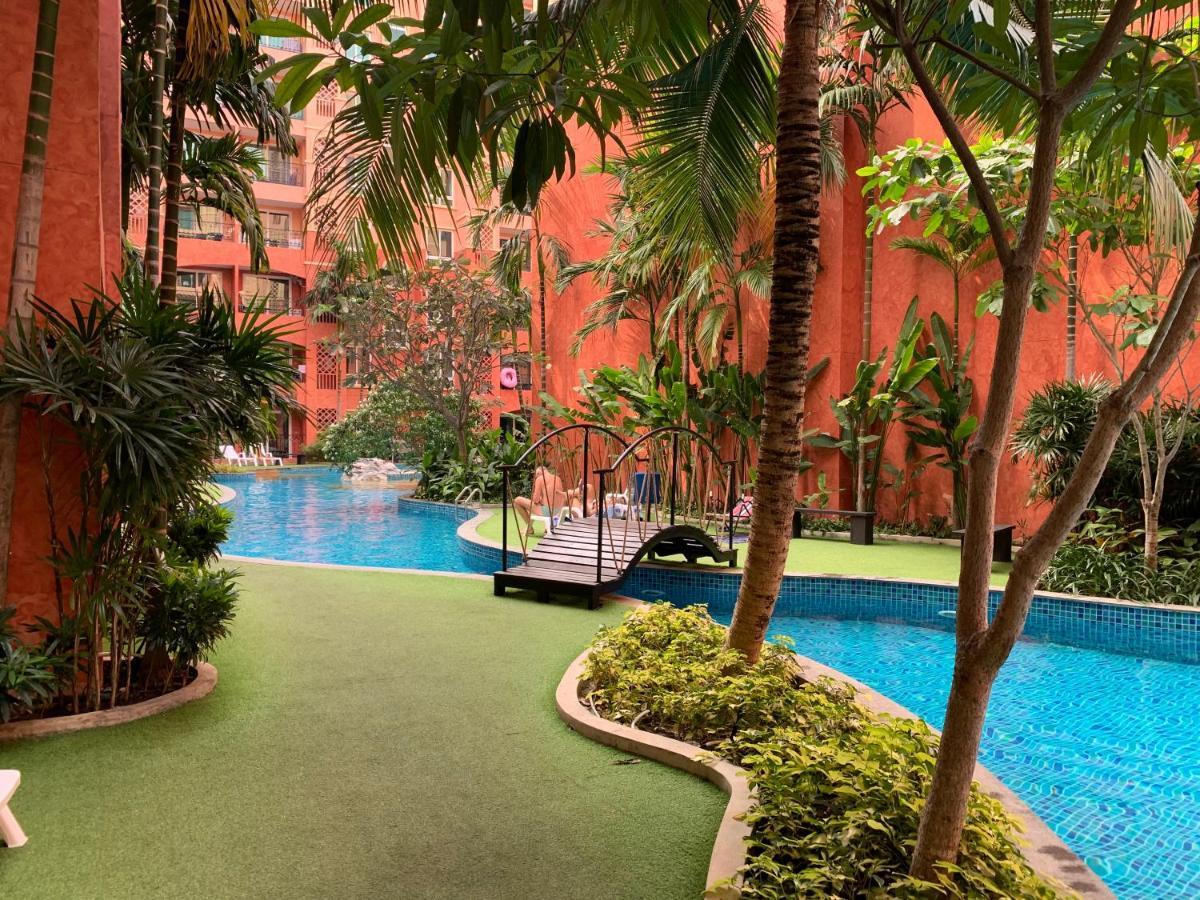 Seven Seas Condo Resort Джомтьен Экстерьер фото