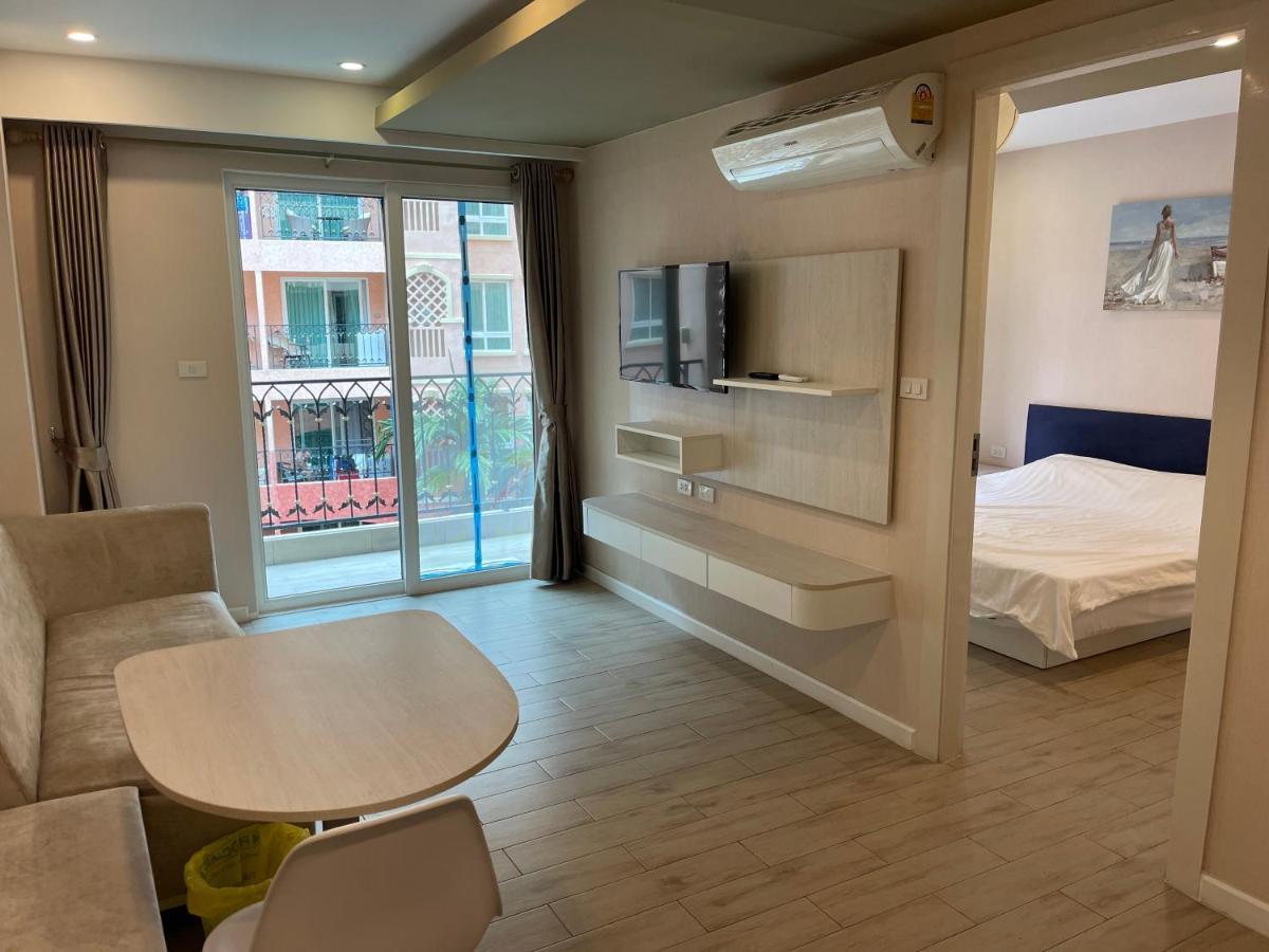 Seven Seas Condo Resort Джомтьен Экстерьер фото