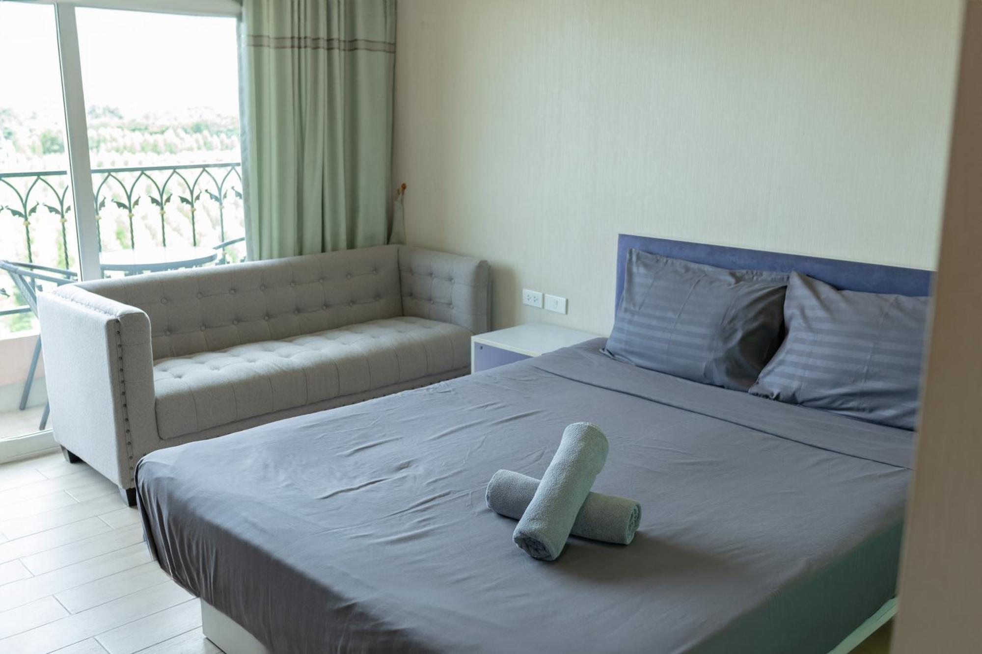 Seven Seas Condo Resort Джомтьен Экстерьер фото